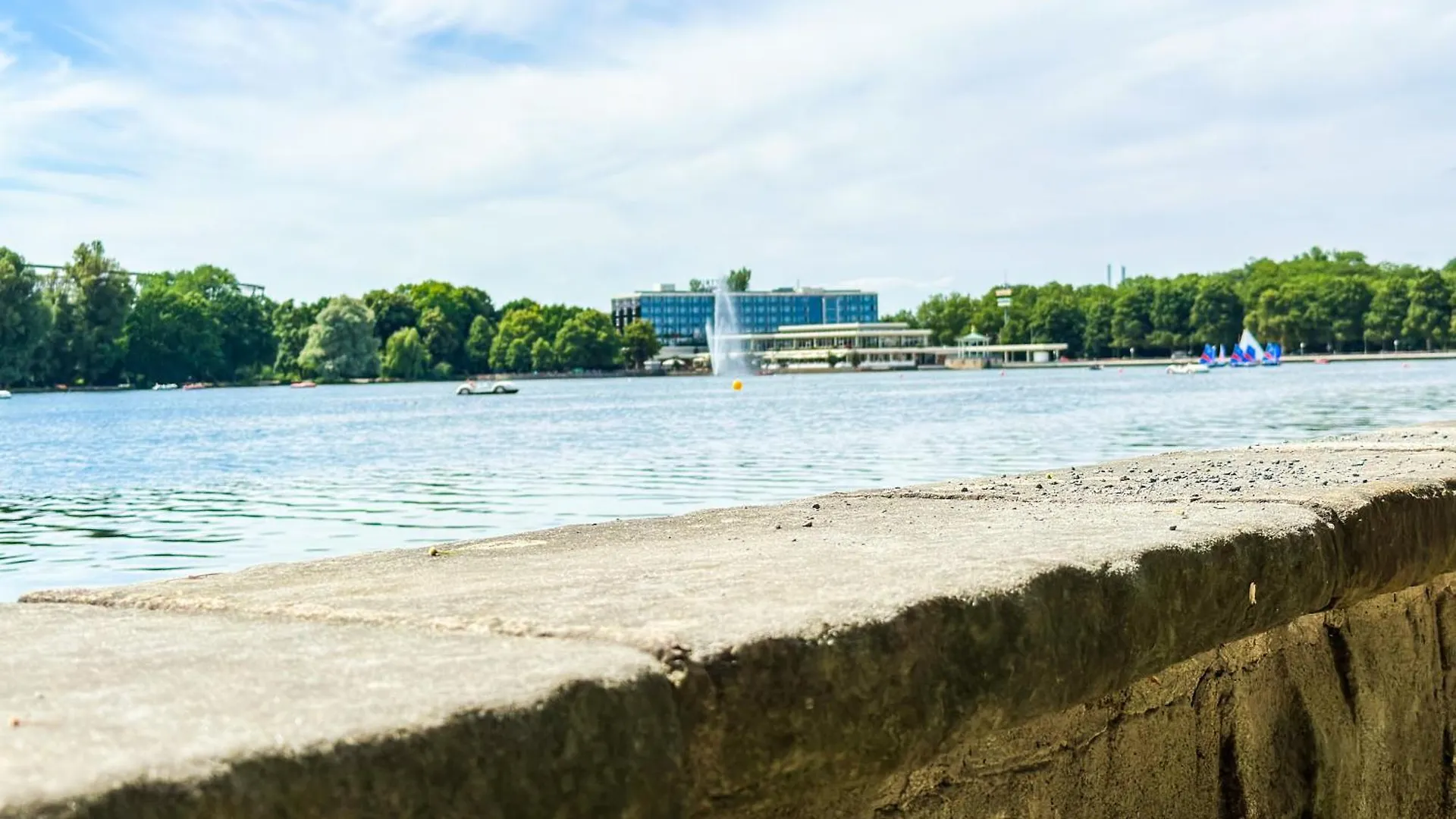Apartment Fuer 4 Gaeste Mit Kostenlosen Parkplaetzen Und Lift Hannover